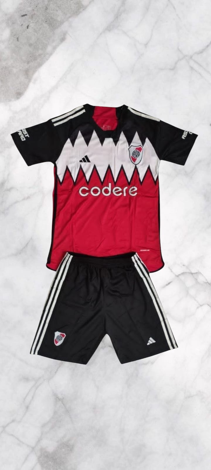 Uniforme  Importado Caballero 1.0