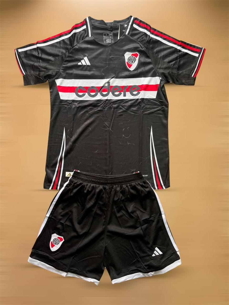 Uniforme  Importado Caballero 1.0